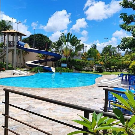 Golden Dolphin Gd - Suite 4 Adultos E 1 Crianca Ate 5 Anos Caldas Novas Buitenkant foto