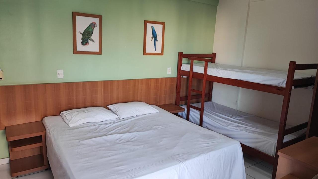 Golden Dolphin Gd - Suite 4 Adultos E 1 Crianca Ate 5 Anos Caldas Novas Buitenkant foto
